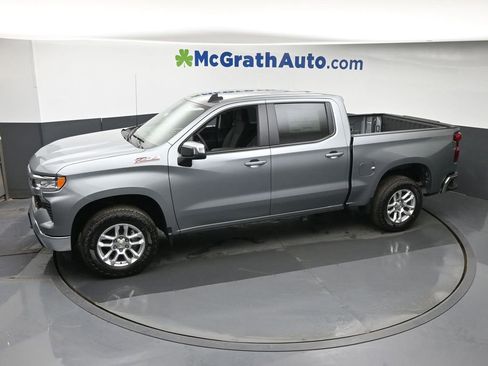 New 2026 Chevrolet Silverado 1500 LT w/ Z71 Off-Road Package AWD/4WD image 18