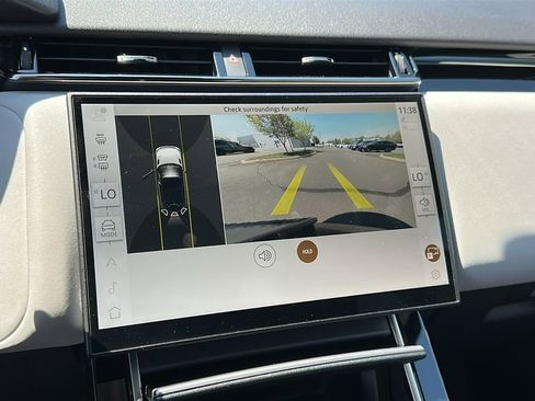 Certified 2025 Land Rover Range Rover Velar Dynamic SE AWD/4WD image 16