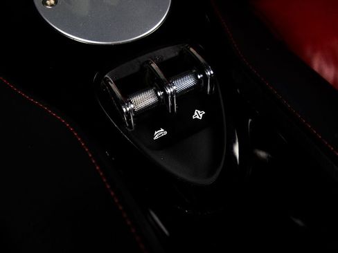 Used 2011 Lamborghini Gallardo LP 560-4 image 28