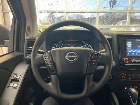 Used 2023 Nissan Frontier S w/ Technology Package image 13