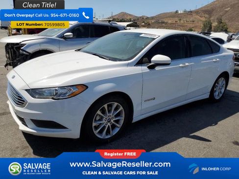 Used 2017 Ford Fusion SE image 1