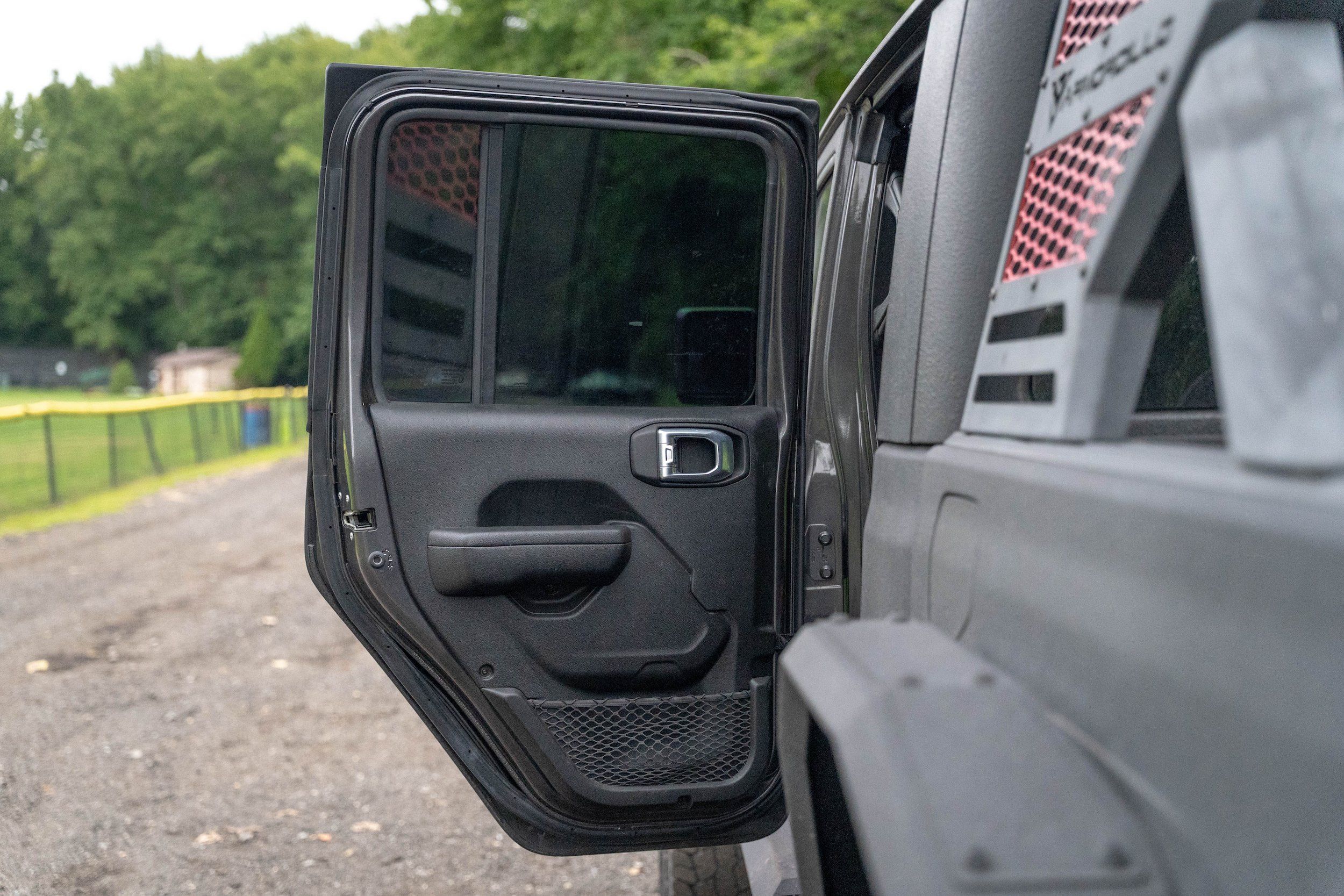 Used 2022 Jeep Gladiator Sport AWD/4WD image 18
