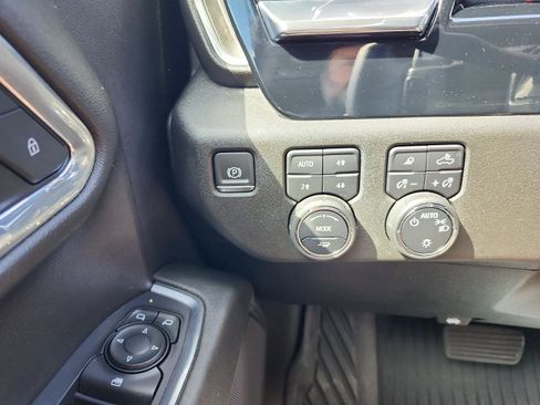 Certified 2024 Chevrolet Silverado 1500 LT image 23