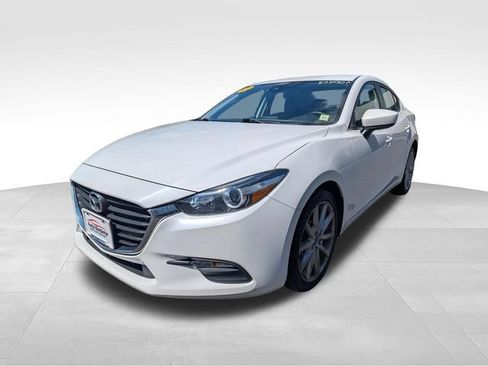 Used 2017 MAZDA MAZDA3 Touring FWD image 3