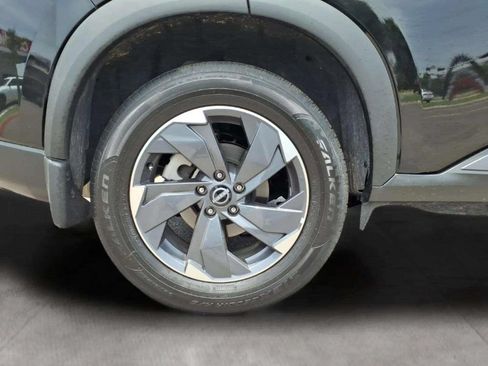 Used 2026 Nissan Rogue SV FWD image 20