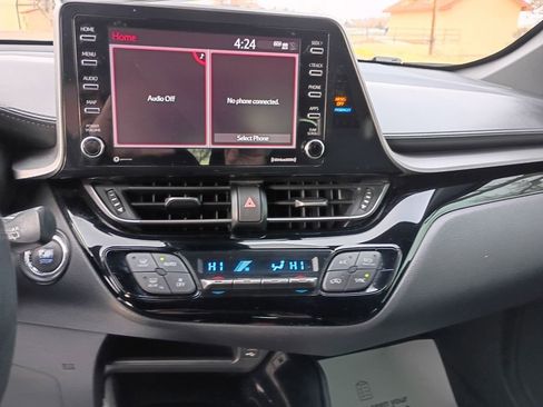 Used 2021 Toyota C-HR Nightshade image 25