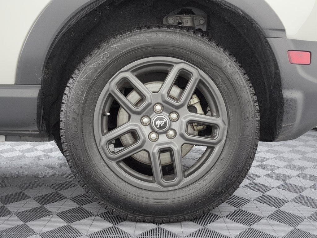 Used 2025 Ford Bronco Sport Big Bend AWD/4WD image 13