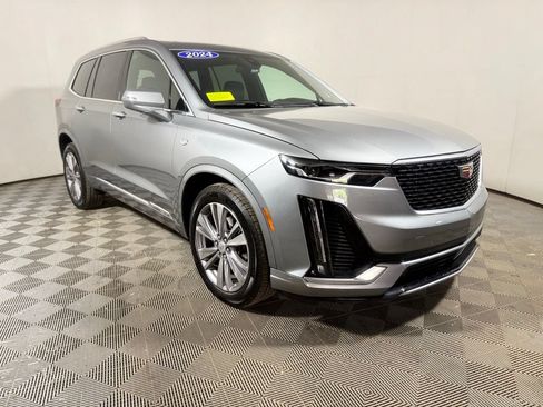 Used 2024 Cadillac XT6 Premium Luxury AWD/4WD image 9