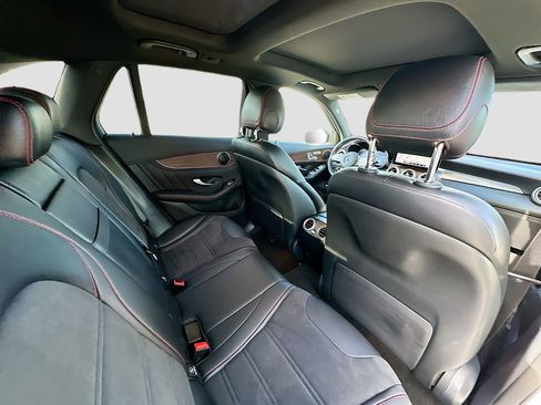 Used 2022 Mercedes-Benz GLC 43 AMG AMG GLC 43 image 32