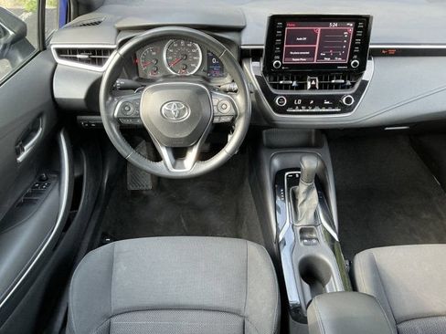 Used 2022 Toyota Corolla SE FWD image 16