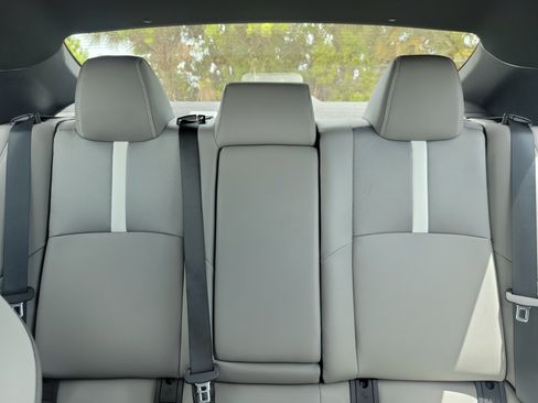 Used 2025 Toyota Camry SE FWD image 22