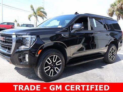 Used 2022 GMC Yukon AT4 w/ Technology Package AWD/4WD image 4