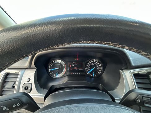 Used 2019 Ford Ranger XLT w/ Equipment Group 301A Mid image 19