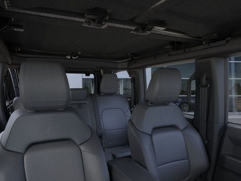 New 2025 Ford Bronco Outer Banks AWD/4WD image 13
