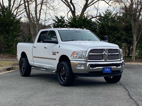 Used 2018 RAM 3500 Big Horn image 2