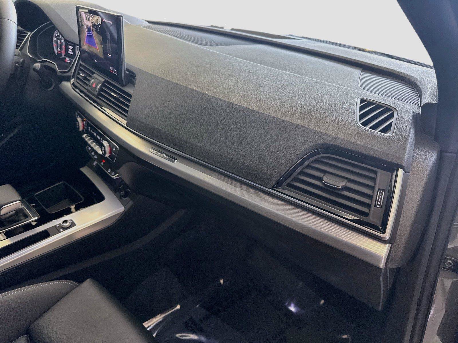 Certified 2025 Audi Q5 2.0T Premium AWD/4WD image 30