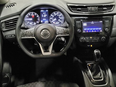 Used 2020 Nissan Rogue S image 22