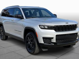 New 2025 Jeep Grand Cherokee L Altitude video 2