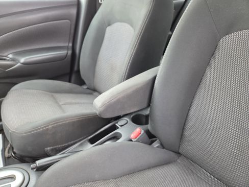 Used 2017 Nissan Versa SV image 25