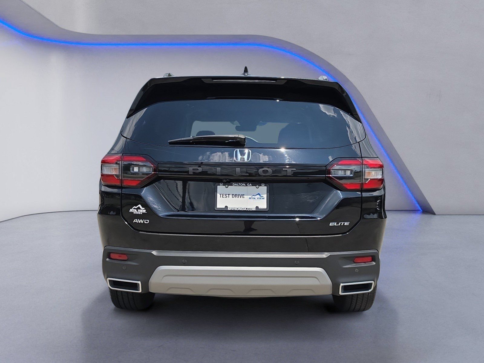 Used 2025 Honda Pilot Elite image 4
