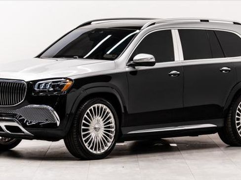 Used 2023 Mercedes-Benz Maybach GLS 600 4MATIC image 1