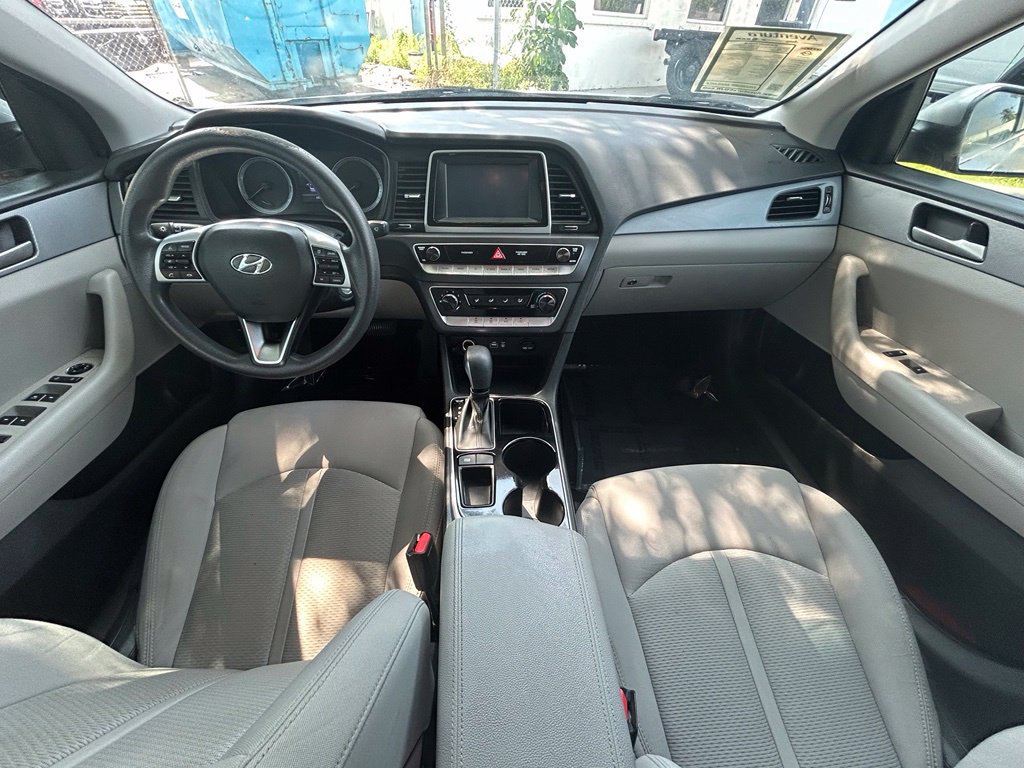Used 2018 Hyundai Sonata SE FWD image 10