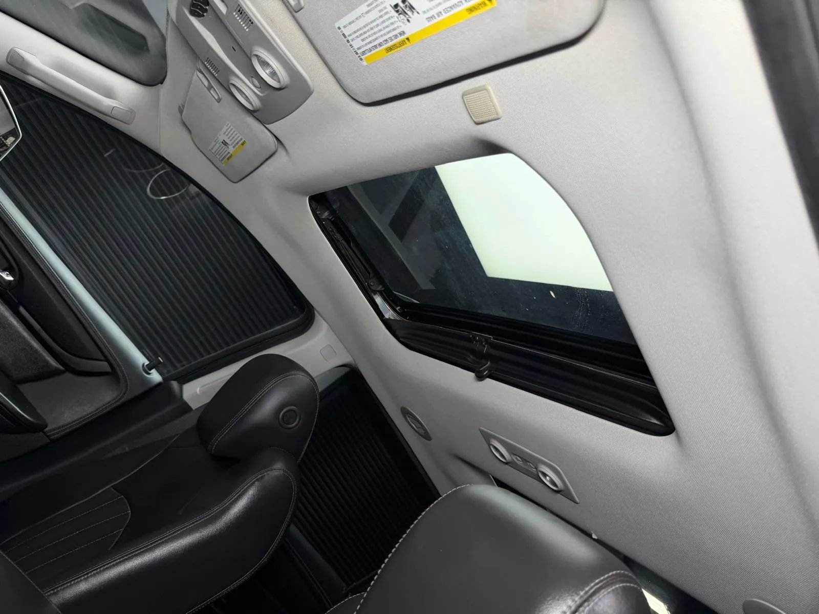 Used 2017 Chevrolet Traverse Premier FWD image 33