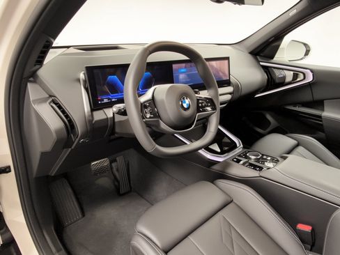 Certified 2026 BMW X3 xDrive30i AWD/4WD image 4