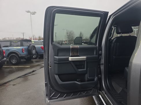 Used 2022 Ford F250 Lariat w/ Lariat Ultimate Package image 20