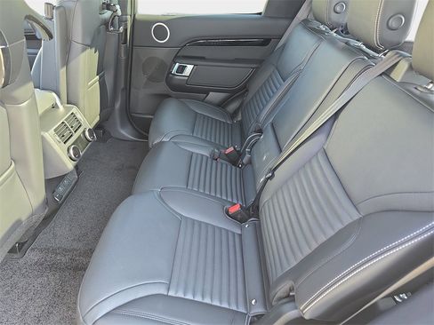 New 2025 Land Rover Discovery S image 16