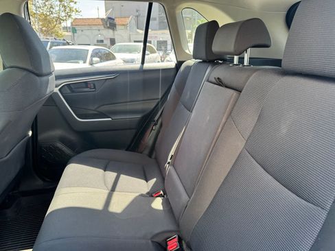 Used 2019 Toyota RAV4 LE w/ All Weather Liner Package AWD/4WD image 5