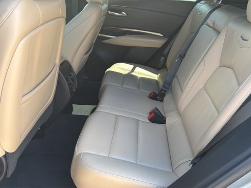 Used 2024 Cadillac XT4 Premium Luxury FWD image 24