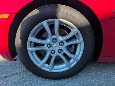 Used 2013 Chevrolet Camaro LT image 4