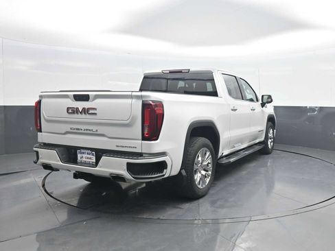 Used 2021 GMC Sierra 1500 Denali w/ Driver Alert Package II AWD/4WD image 7