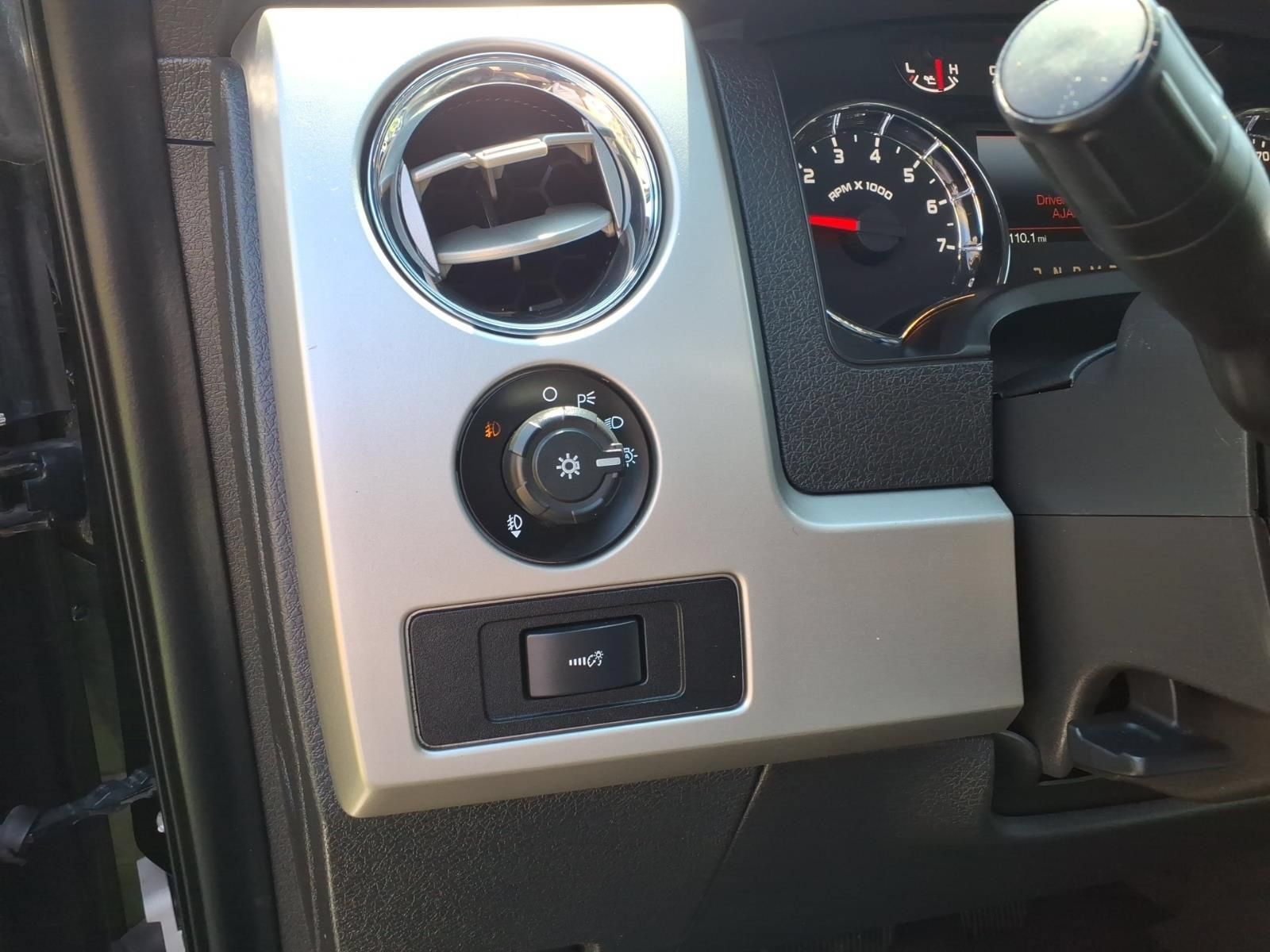 Used 2013 Ford F150 FX4 w/ Luxury Equipment Group AWD/4WD image 20