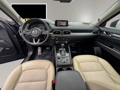 Used 2017 MAZDA CX-5 Touring w/ Preferred Equipment Package image 11