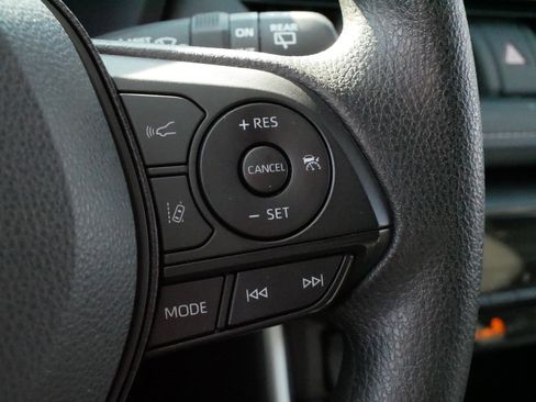 Certified 2025 Toyota RAV4 XLE image 25