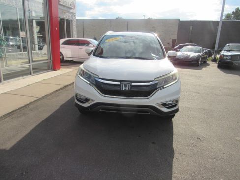 Used 2016 Honda CR-V Touring image 3