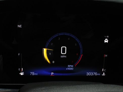 Used 2025 Chevrolet Trax RS w/ Driver Confidence Package FWD image 27