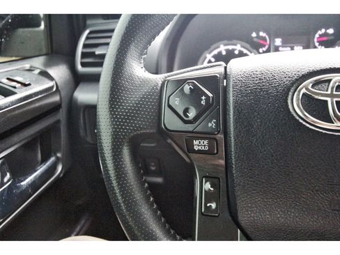 Used 2022 Toyota 4Runner TRD Off-Road image 24