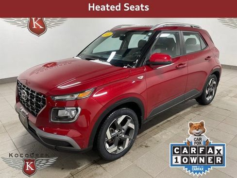 Used 2022 Hyundai Venue SEL image 3