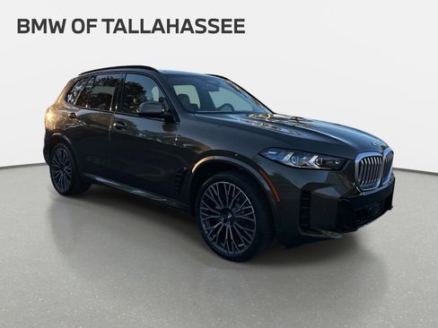 New 2026 BMW X5 xDrive40i w/ M Sport Package AWD/4WD image 7
