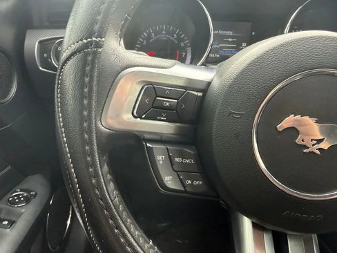 Used 2015 Ford Mustang GT image 20