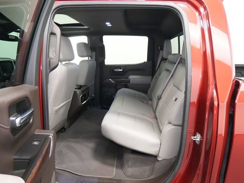 Used 2020 GMC Sierra 1500 SLT w/ SLT Premium Plus Package AWD/4WD image 25