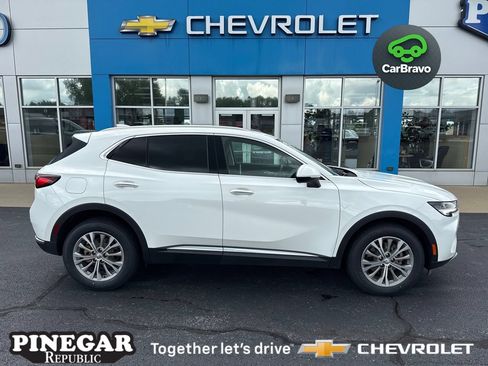 Certified 2022 Buick Envision Preferred FWD image 1