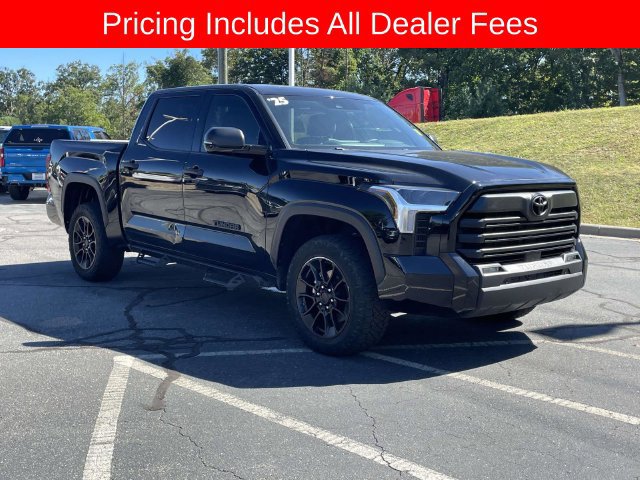 Used 2025 Toyota Tundra SR5 w/ SR5 Convenience Package AWD/4WD image 7