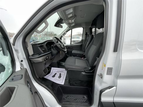 Used 2024 Ford Transit 250 Low Roof w/ Exterior Upgrade Package RWD image 16
