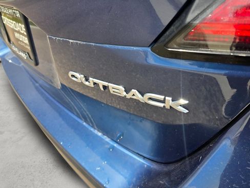Used 2022 Subaru Outback Premium AWD/4WD image 30