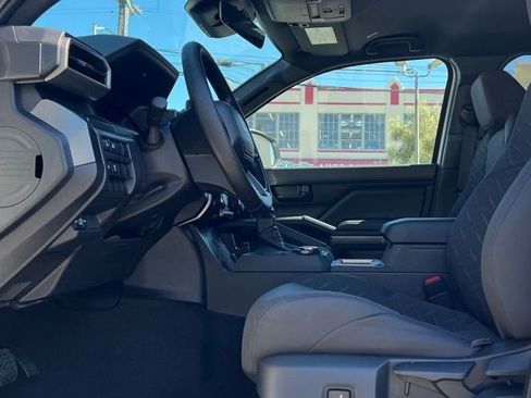 New 2026 Toyota Tacoma SR5 image 9