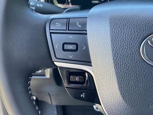 Certified 2025 Toyota Camry SE FWD image 25
